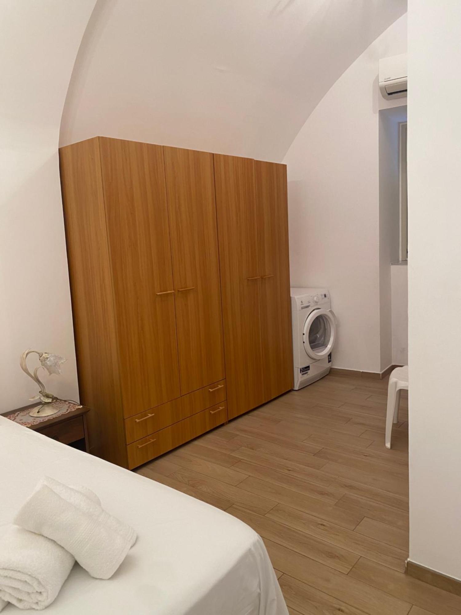 Gio House Apartment Modica Bagian luar foto