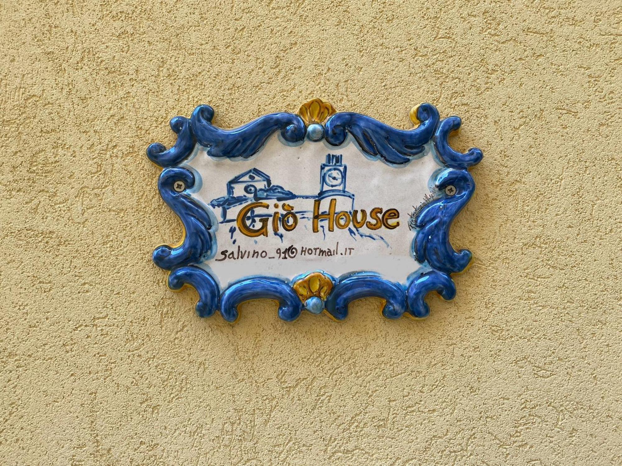 Gio House Apartment Modica Bagian luar foto